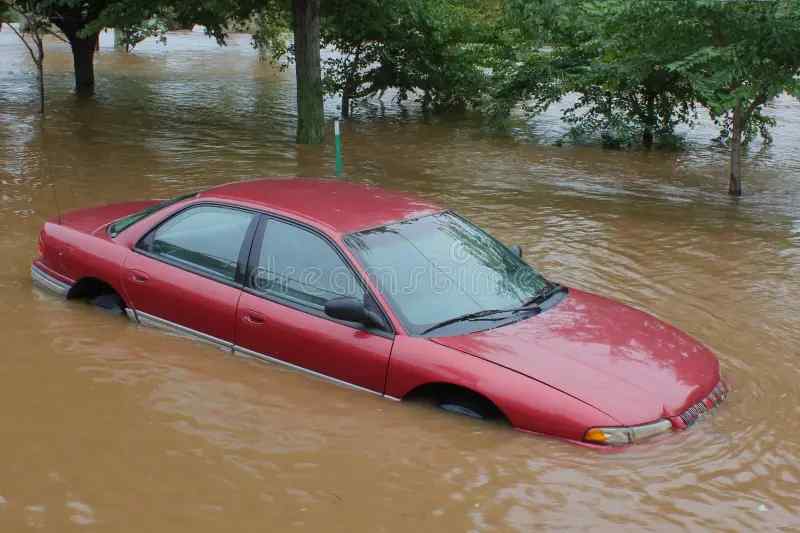 Car Sinking in Muddy Water Dream